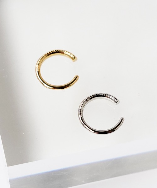 SIGNAL(シグナル)の「【SIGNAL / シグナル】Ear cuff 1.2mm /イヤーカフ(イヤーカフ・レディース・シルバー/ゴールド・FREE)」の4枚目の写真
