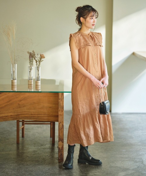 GeeRA(ジーラ)の「コットンセーラーカラーワンピース(ワンピース・レディース・ブラック/キャメル・MEDIUM/LARGE/X-LARGE)」の1枚目の写真