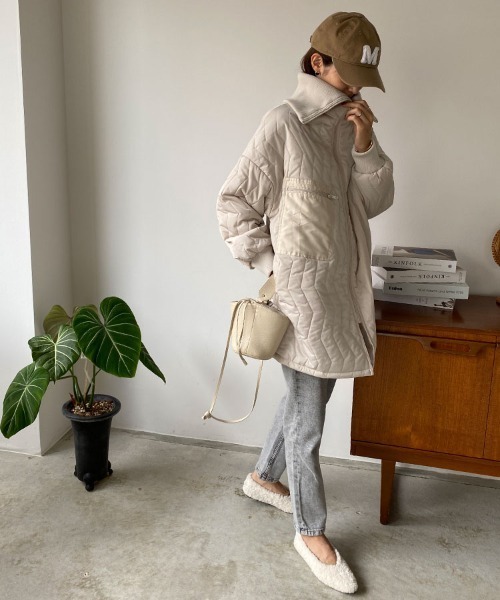 DONOBAN（ドノバン）の「キルティングライナージャケット（その他アウター・レディース・ブラック/アイボリー・F）」の11枚目の写真