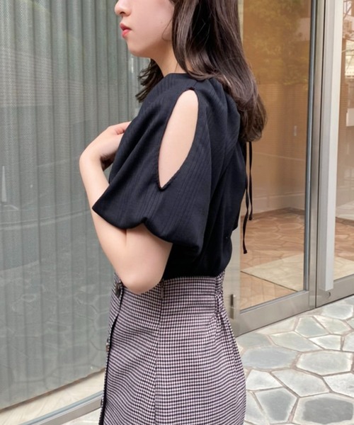 one after another NICE CLAUP（ワンアフターアナザーナイスクラップ）の「着回し優秀　バルーンテレコトップス（Tシャツ/カットソー・レディース・ブラック/ブラウン/オフホワイト/モカ・FREE）」の14枚目の写真