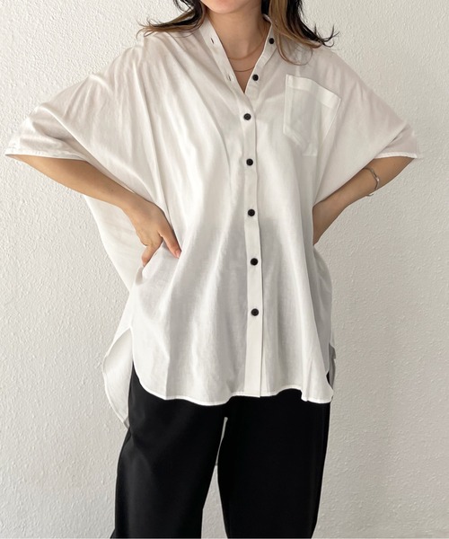 Shelly island（シェリーアイランド）の「バックギャザービッグシャツ（シャツ/ブラウス・レディース・ホワイト・FREE/M）」の2枚目の写真