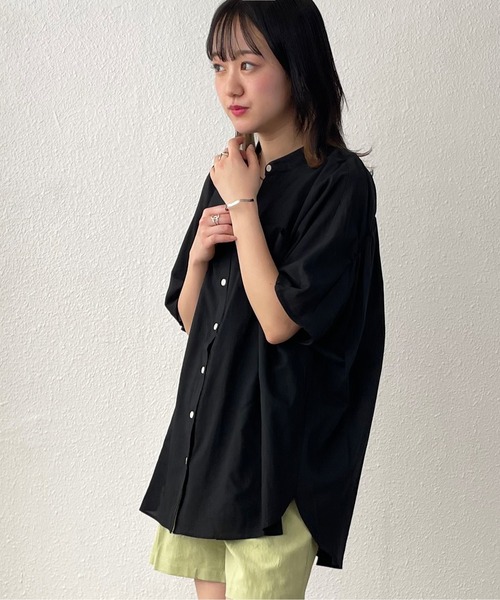 Shelly island（シェリーアイランド）の「バックギャザービッグシャツ（シャツ/ブラウス・レディース・ホワイト・FREE/M）」の13枚目の写真