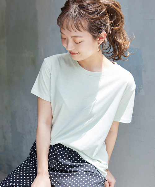 SLOBE IENA(スローブイエナ)の「SLOBEベーシックTシャツM(Tシャツ/カットソー・レディース・ブラウン/カーキ/イエロー/グリーン/グレー系その他/ピンク系その他・FREE)」の4枚目の写真