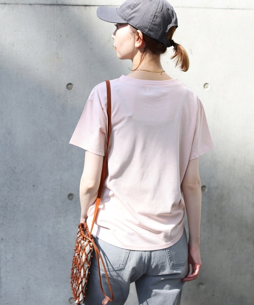 SLOBE IENA(スローブイエナ)の「SLOBEベーシックTシャツM(Tシャツ/カットソー・レディース・ブラウン/カーキ/イエロー/グリーン/グレー系その他/ピンク系その他・FREE)」の10枚目の写真