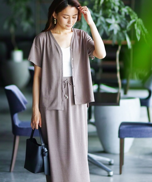 ENNEA(エンネア)の「【洗濯機で洗える♪】リネンライク・ミラノリブニットロングスカート(スカート・レディース・ベージュ/モカ/ライトベージュ・M)」の19枚目の写真