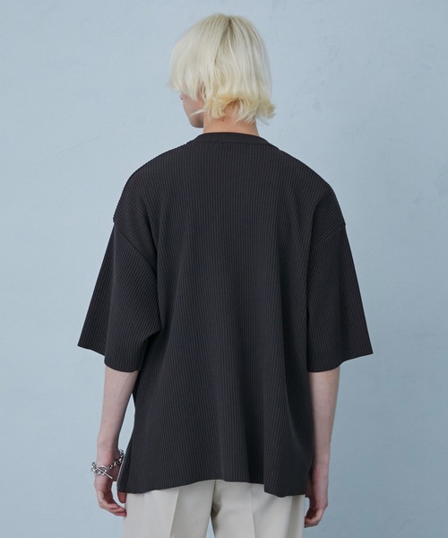 PUBLIC TOKYO（パブリックトウキョウ）の「プリーツニットTEE
