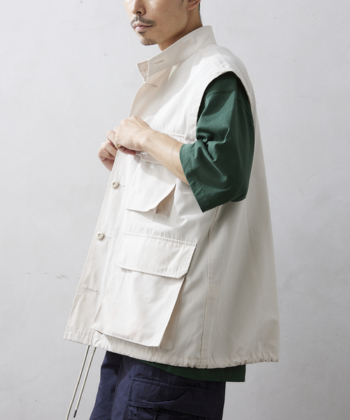 JOURNAL STANDARD relume(ジャーナルスタンダード レリューム)の「CALIFORNIA FATIGUE VEST(ベスト・メンズ・ブラック/カーキ/ナチュラル・MEDIUM/LARGE)」の3枚目の写真