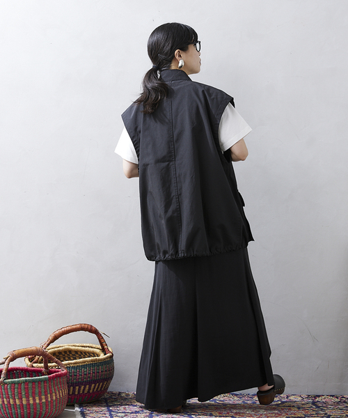 JOURNAL STANDARD relume(ジャーナルスタンダード レリューム)の「CALIFORNIA FATIGUE VEST(ベスト・メンズ・ブラック/カーキ/ナチュラル・MEDIUM/LARGE)」の6枚目の写真