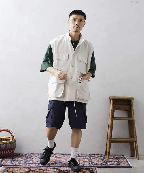 JOURNAL STANDARD relume(ジャーナルスタンダード レリューム)の「CALIFORNIA FATIGUE VEST(ベスト・メンズ・ブラック/カーキ/ナチュラル・MEDIUM/LARGE)」の10枚目の写真