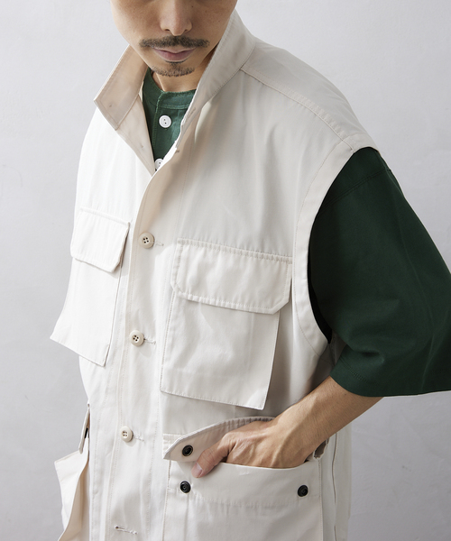 JOURNAL STANDARD relume(ジャーナルスタンダード レリューム)の「CALIFORNIA FATIGUE VEST(ベスト・メンズ・ブラック/カーキ/ナチュラル・MEDIUM/LARGE)」の13枚目の写真