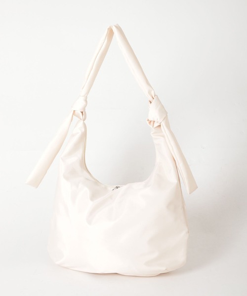 LAKOLE(ラコレ)の「ノットパデットショルダーバッグ / 344264(ショルダーバッグ・レディース・ブラック/ベージュ/アイボリー・FREE)」の7枚目の写真