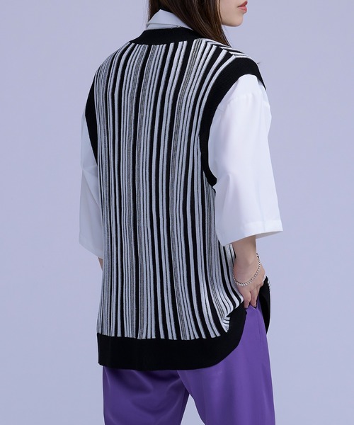 Ellno Loset(エルノロゼット)の「ストライプジレベスト(ベスト・メンズ・ブラック/ロイヤルブルー・MEDIUM/LARGE)」の10枚目の写真