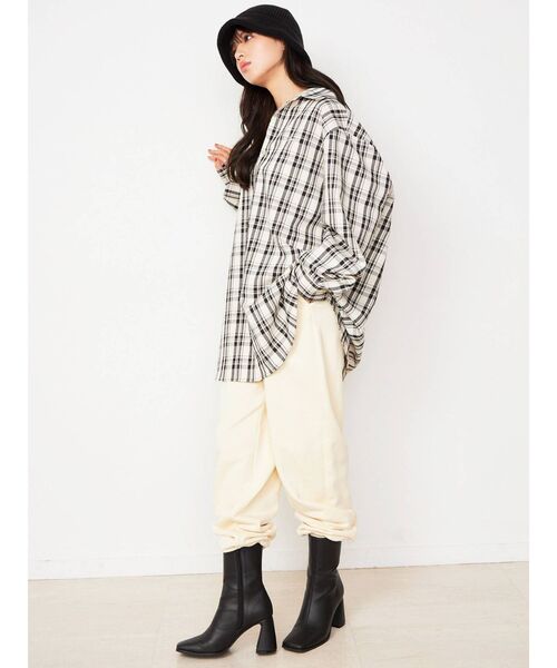CALNAMUR（カルナムール）の「ロゴスウェットパンツ（スウェットパンツ
