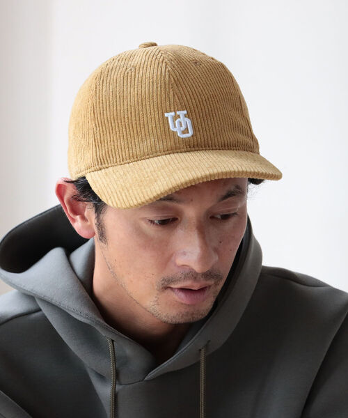 B:MING by BEAMS(ビーミングバイビームス)の「UNIVERSAL OVERALL × B:MING by BEAMS / 別注 コーデュロイ カレッジキャップ(キャップ・メンズ・マスタード/サックスブルー/ブラック・FREE)」の5枚目の写真