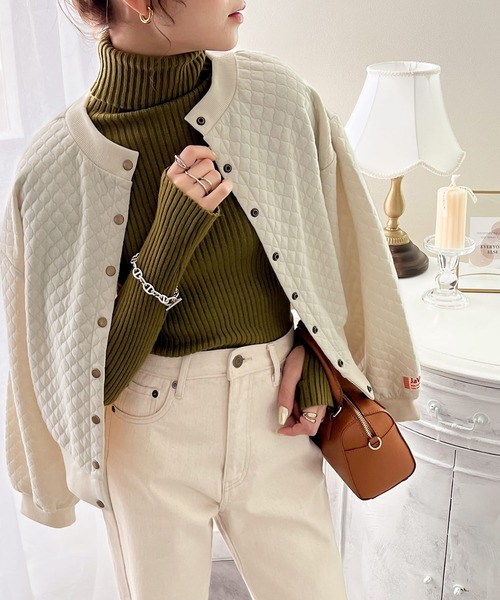 Java（ジャバ）の「《JaVa ジャバコラボ》ぽこぽこで着映え。2wayクロップド丈キルティングカーディガン（カーディガン/ボレロ・レディース・ブラック/カーキ/アイボリー/モカ・SMALL/MEDIUM/LARGE/X-LARGE）」の12枚目の写真