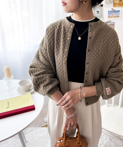 Java（ジャバ）の「《JaVa ジャバコラボ》ぽこぽこで着映え。2wayクロップド丈キルティングカーディガン（カーディガン/ボレロ・レディース・ブラック/カーキ/アイボリー/モカ・SMALL/MEDIUM/LARGE/X-LARGE）」の20枚目の写真