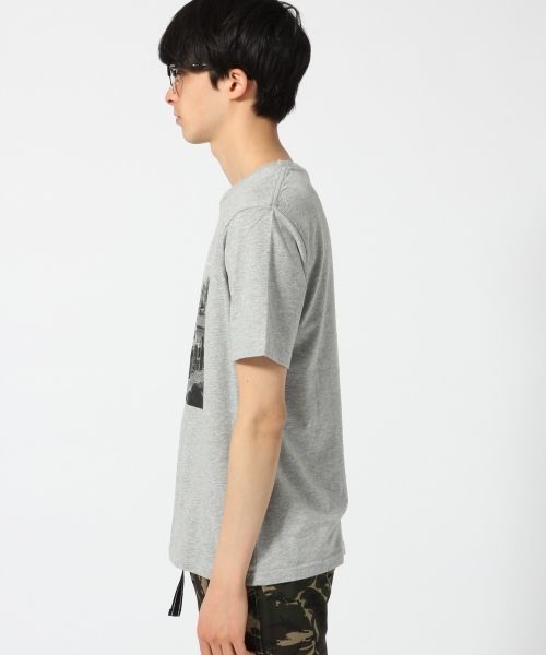 RAGEBLUE（レイジブルー）の「フォトプリントTシャツ/561351（Tシャツ/カットソー・メンズ・ホワイト/オフホワイト/その他/グレー/ネイビー/その他1・LARGE/SMALL/MEDIUM）」の13枚目の写真