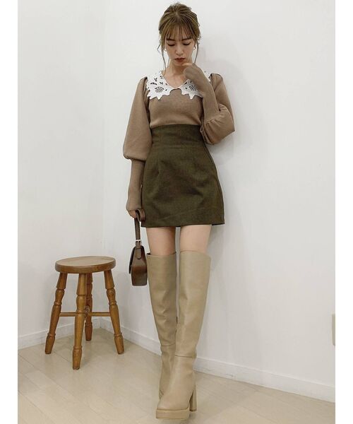 dazzlin（ダズリン）の「ニーハイロングブーツ（ブーツ・レディース・ベージュ/ブラック・MEDIUM/LARGE）」の10枚目の写真