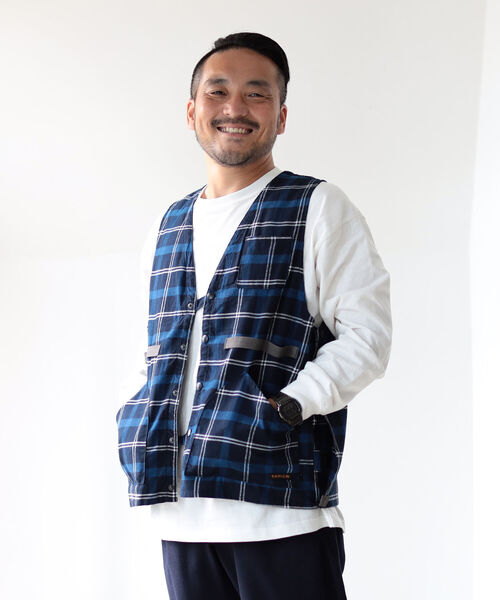 NAPRON * B:MING by BEAMS / 別注 ベスト エプロン B:MING by BEAMS（ビーミングバイビームス）の「NAPRON × B:MING
