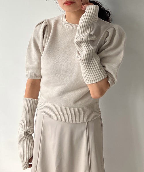 AS KNOW AS plus（アズノゥアズプラス）の「♪アームウォーマー ニット セット（ニット/セーター・レディース・オレンジ/ブルー/グリーン/アイボリー・FREE）」の2枚目の写真