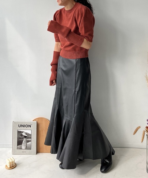 AS KNOW AS plus（アズノゥアズプラス）の「♪アームウォーマー ニット セット（ニット/セーター・レディース・オレンジ/ブルー/グリーン/アイボリー・FREE）」の20枚目の写真