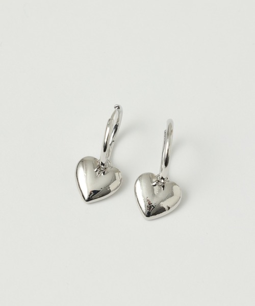 one after another NICE CLAUP(ワンアフターアナザーナイスクラップ)の「ハートループピアス(ピアス(両耳用)・レディース・シルバー/ゴールド・FREE)」の3枚目の写真