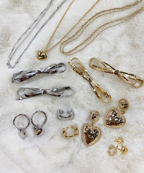 one after another NICE CLAUP(ワンアフターアナザーナイスクラップ)の「ハートループピアス(ピアス(両耳用)・レディース・シルバー/ゴールド・FREE)」の9枚目の写真