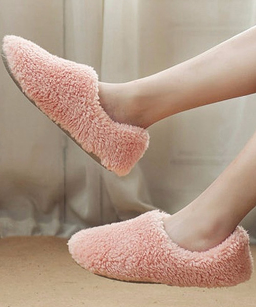 DAY CLOSET（デイ クローゼット）の「ふわふわ起毛スウェード調インソールルームシューズ（ルームシューズ/スリッパ・メンズ・ネイビー/ピンク/グリーン/ホワイト/ブラウン/グレイッシュベージュ/ブラック・L/XL/S/M）」の7枚目の写真