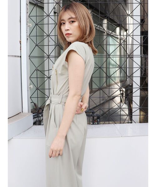 MURUA（ムルーア）の「ライダースジャンプスーツ（つなぎ/オールインワン・レディース・ブラック/カーキ・1/2）」の15枚目の写真