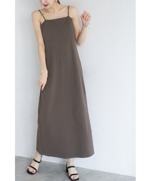 &. NOSTALGIA(アンドドットノスタルジア)の「【ZOZO限定】カップ付きキャミワンピース(ワンピース・レディース・杢グレー/ブルー/ブラック/ブラウン/オレンジ/グリーン/チャコールグレー・M)」の4枚目の写真