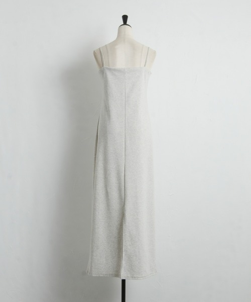 &. NOSTALGIA(アンドドットノスタルジア)の「【ZOZO限定】カップ付きキャミワンピース(ワンピース・レディース・杢グレー/ブルー/ブラック/ブラウン/オレンジ/グリーン/チャコールグレー・M)」の11枚目の写真