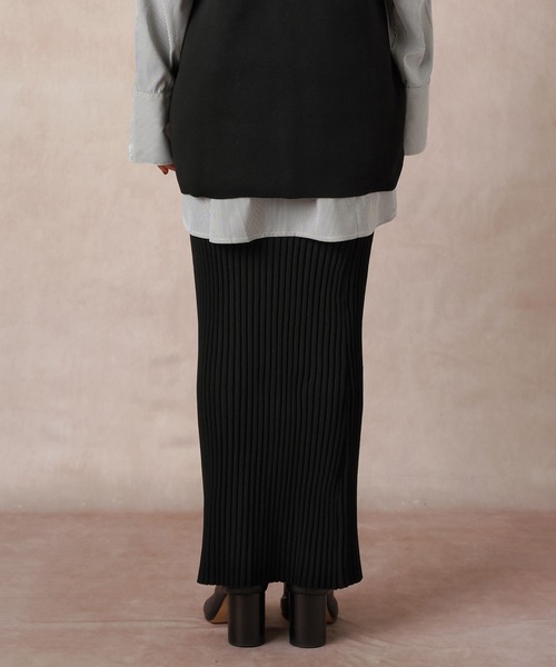 Lull（ルル）の「【Lull / ルル】セッアップ可/ニットリブタイトスカート（スカート・レディース・ベージュ/ブラック・ONESIZE）」の7枚目の写真