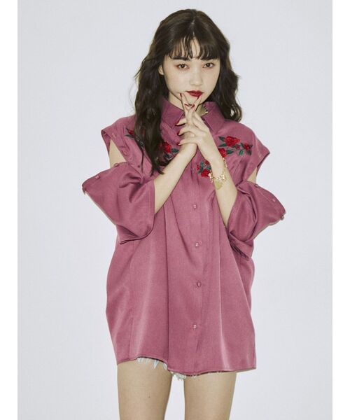 jouetie（ジュエティ）の「オープンショルダーエンブロイダリーシャツ（シャツ/ブラウス・レディース・ブラック/ピンク/アイボリー・MEDIUM）」の15枚目の写真