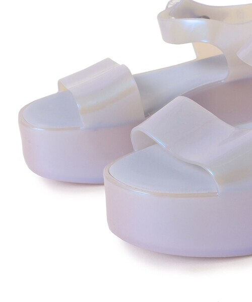 Ray BEAMS（レイビームス）の「melissa / Mar Ad サンダル（サンダル・レディース・ホワイト・36/37/38/39）」の3枚目の写真