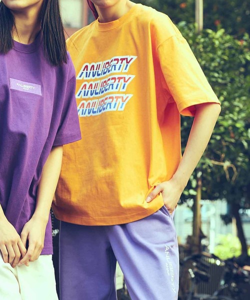 ANLIBERTY ANAP(アンリバティアナップ)の「cvcロゴプリントTシャツ【ユニセックス】(Tシャツ/カットソー・レディース・イエロー/ブラック/ダークグレー・S/M)」の3枚目の写真