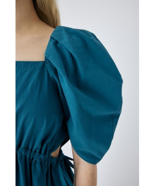 MOUSSY（マウジー）の「TUCK VOLUME SLEEVE ドレス（ワンピース・レディース・ブラック/グリーン/ホワイト・2/1）」の21枚目の写真