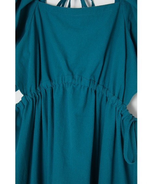 MOUSSY（マウジー）の「TUCK VOLUME SLEEVE ドレス（ワンピース・レディース・ブラック/グリーン/ホワイト・2/1）」の22枚目の写真