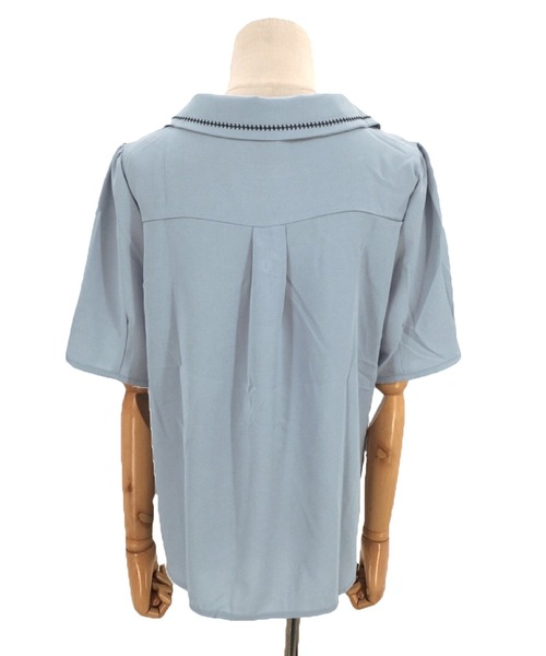 Dewlily(デューリリー)の「半袖フォーマルシャツ(シャツ/ブラウス・レディース・ホワイト/ブルー・M/L/XL)」の9枚目の写真