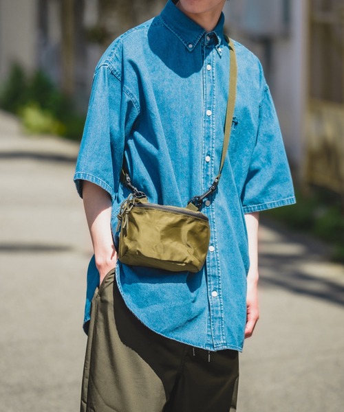 improves(インプローブス)の「止水ジップ ミニサコッシュ(ショルダーバッグ・メンズ・ブラック/カーキ・FREE)」の9枚目の写真