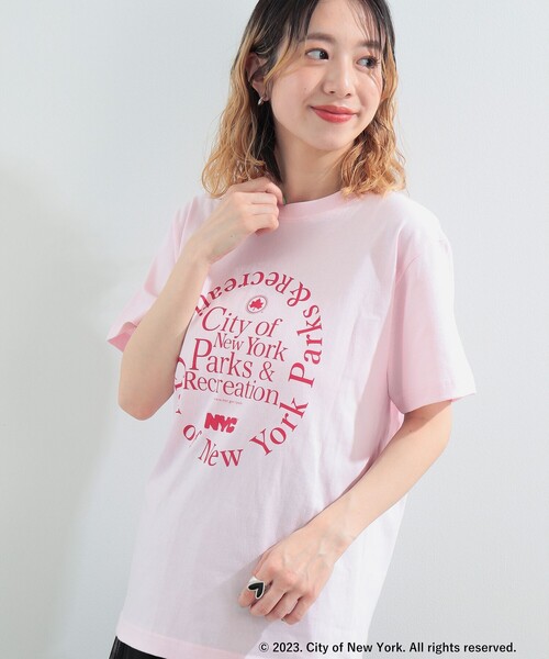 Ray BEAMS（レイビームス）の「GOOD ROCK SPEED × Ray BEAMS / 別注 NYC Tシャツ（Tシャツ/カットソー・レディース・ブルー/ピンク・ONE SIZE）」の10枚目の写真