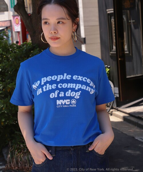 Ray BEAMS（レイビームス）の「GOOD ROCK SPEED × Ray BEAMS / 別注 NYC Tシャツ（Tシャツ/カットソー・レディース・ブルー/ピンク・ONE SIZE）」の6枚目の写真