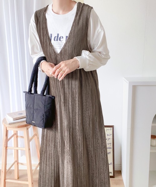 クラシカルベロアワンピース セール】1枚で上品にキマル。2wayVネックプリーツベロアワンピ