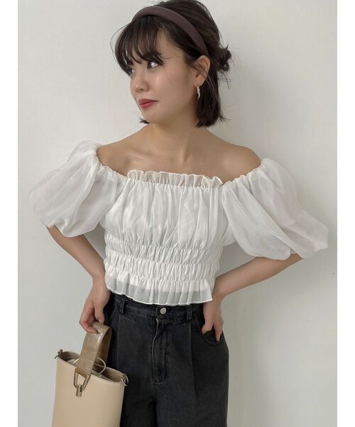 dazzlin(ダズリン)の「バルーンオーガンチュールブラウス(シャツ/ブラウス・レディース・グレー/オフホワイト/ブラック・FREE)」の11枚目の写真