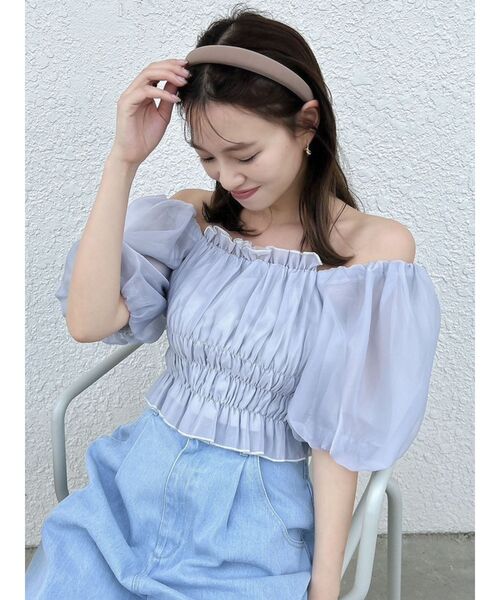 dazzlin(ダズリン)の「バルーンオーガンチュールブラウス(シャツ/ブラウス・レディース・グレー/オフホワイト/ブラック・FREE)」の6枚目の写真