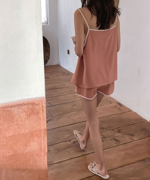 NinaetLina(ニナエリナ)の「セットアップルームウエア(ルームウェア/パジャマ・レディース・ダークグレー/アイボリー/ピンク/ブラック・FREE)」の5枚目の写真