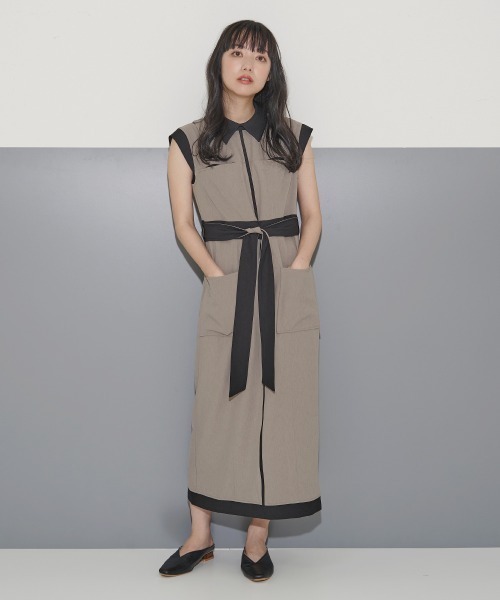 A de a.v.v(アードアー・ヴェ・ヴェ)の「麻ライクバイカラージップアップナローワンピース(ワンピース・レディース・アイボリー/カーキ・SMALL/MEDIUM)」の2枚目の写真