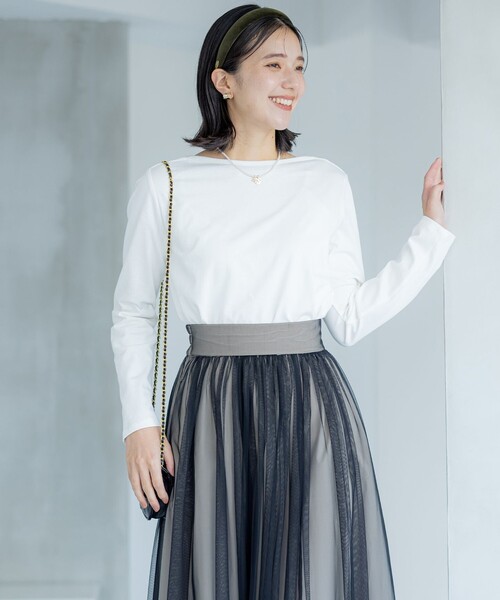 組曲(クミキョク)の「コットンバスクロング Tシャツ(Tシャツ/カットソー・レディース・アイボリー系1/ブラック系1/アイボリー系・3/2)」の1枚目の写真