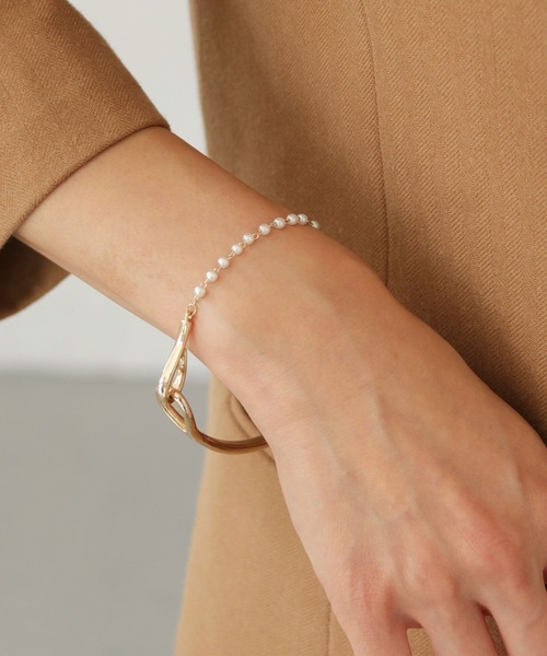 cheriella（シェリエラ）の「【cheriella】パール×メタルブレスレット（ブレスレット・レディース・ゴールド/シルバー・FREE）」の17枚目の写真