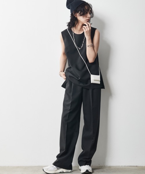 CHIC STYLE（シックスタイル）の「＜大きいサイズ＞ノースリーブブラウス シックスタイル（シャツ/ブラウス・レディース・グレー/ブラック・3L/5L/L/4L/LL）」の4枚目の写真