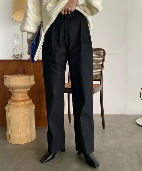 WILLFULLY（ウィルフリー）の「double tuck tapered denim PT（デニム  